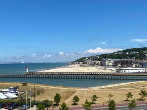 Studio Les phares à Deauville avec magnifique vue mer